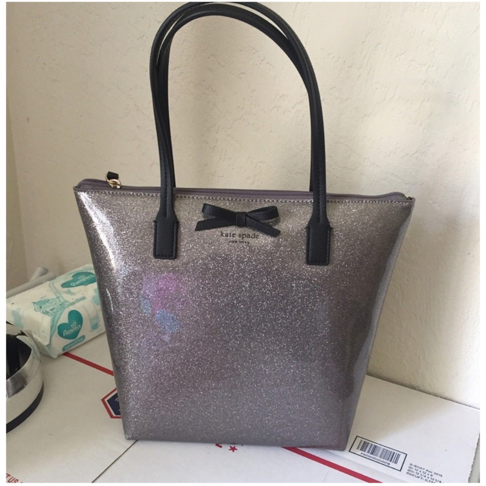 Jeralyn Mavis Street Gray Glitter Tote